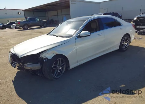 2014 Mercedes-Benz S 550 z USA, uszkodzony, nr VIN WDDUG8CB7EA044562